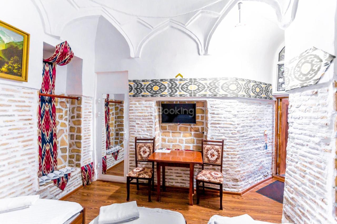Okhun Madrasah15Th-16Th Century Hotel Buxoro Ngoại thất bức ảnh