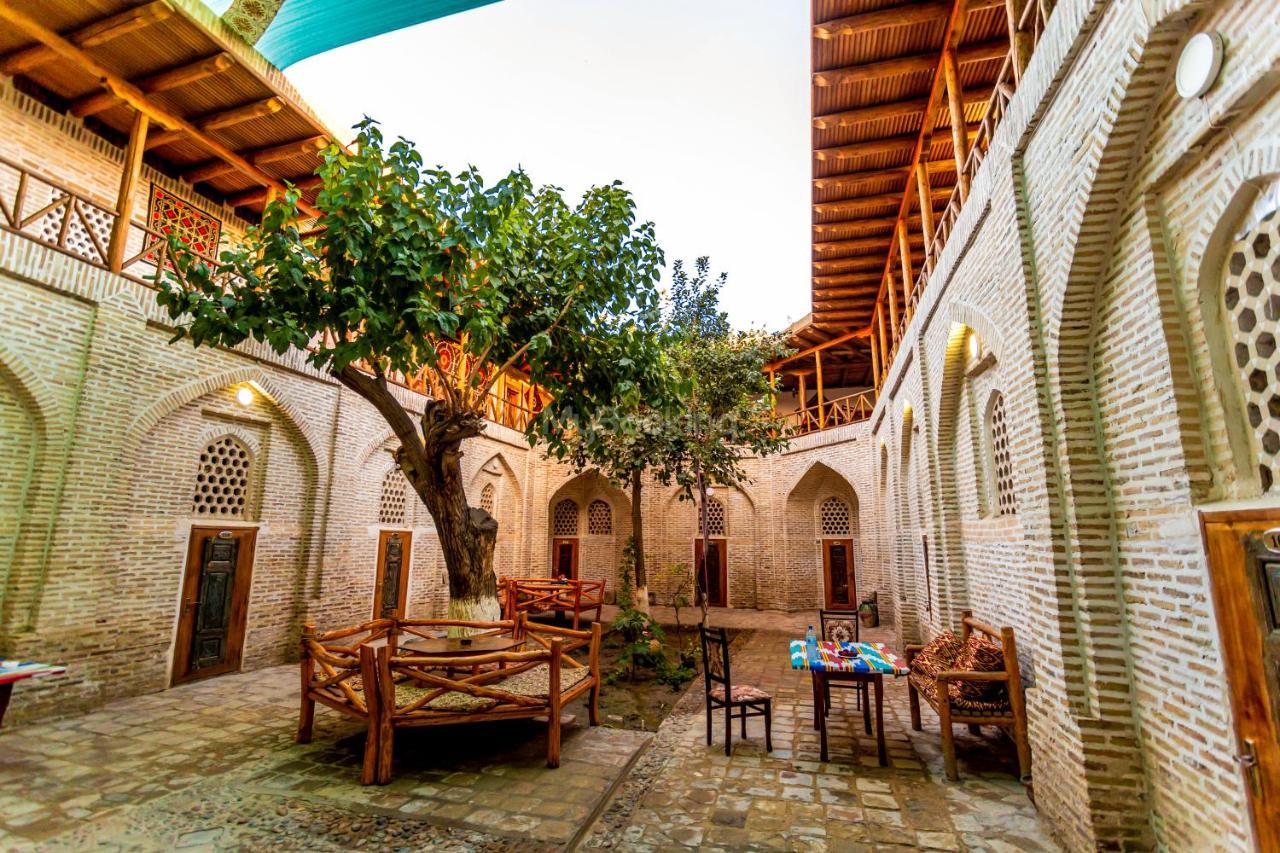 Okhun Madrasah15Th-16Th Century Hotel Buxoro Ngoại thất bức ảnh
